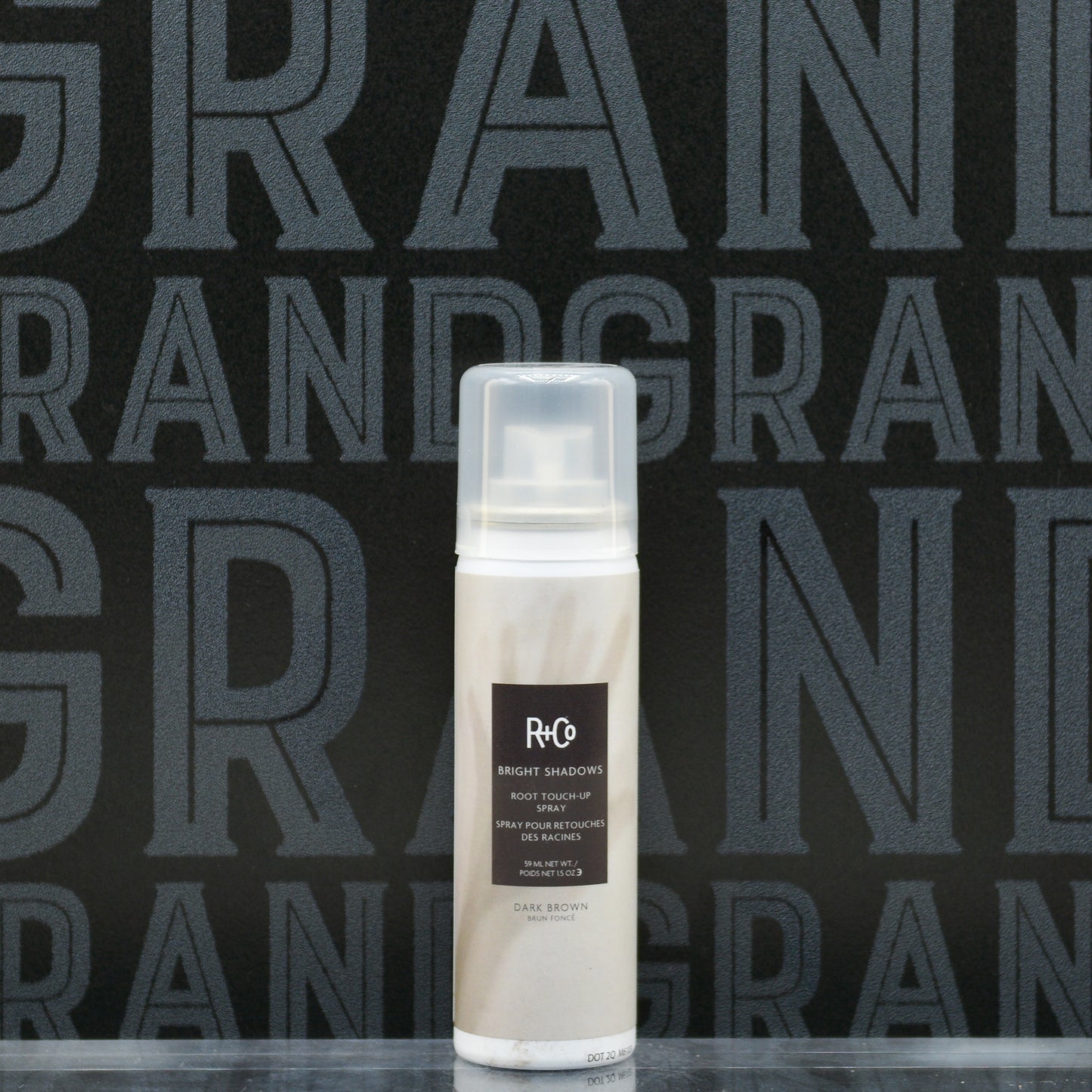 BRIGHT SHADOWS Root Spray Dark Brown